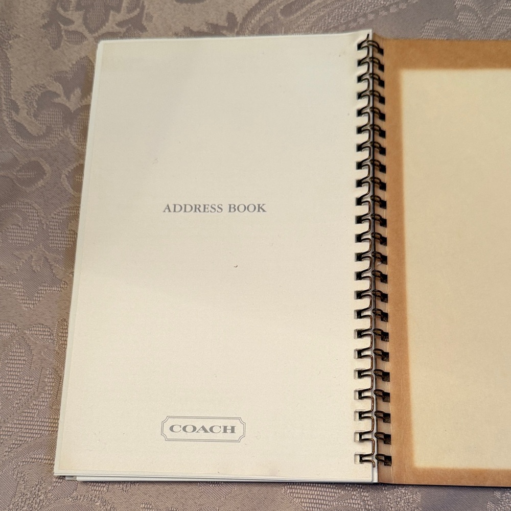 Coach Cream Address Book refill - Picture 5 of 9